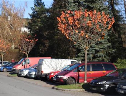 Placených i časových parkovišť na Vsetíně přibude