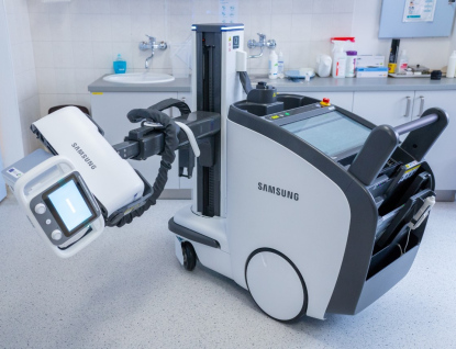 Nový mobilní rentgen vyšetří pacienty chirurgických oborů přímo u lůžka
