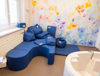 Porodní gauč podporuje přirozený průběh porodu