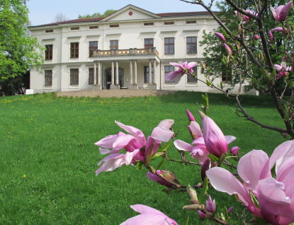 Využijte letní dětské prohlídky zámku v Lešné