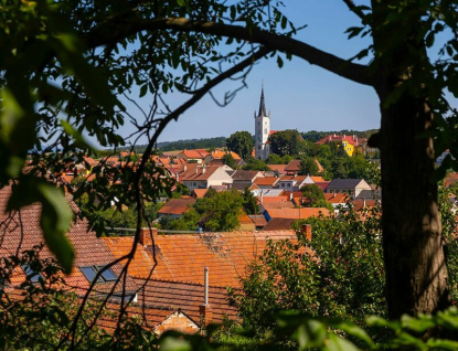 Krajští radní podpořili 75 projektů na obnovu venkova. Mezi obce rozdělí 40 milionů korun