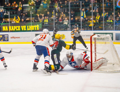 Berani ostudně prohráli s Porubou, Vsetín po dalším obratu přemohl Třebíč