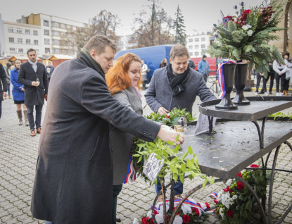 Zástupci kraje uctili památku Václava Havla