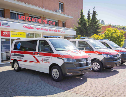 Nemocnice T. Bati koupila tři sanitky za 5 milionů