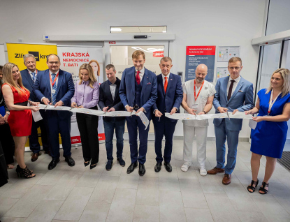 Rehabilitace KNTB má nové ambulantní prostory. Otevíral je Babiš s Vojtěchem
