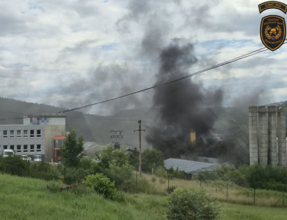 V Kaňovicích hořel průmyslový areál chemických látek