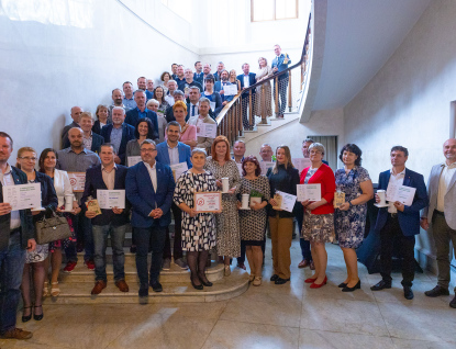 Ceny za třídění třídění odpadů rozdány. Uspěla řada valašských obcí, např. Vsetín, Halenkov, Oznice, Karlovice, či Jablůnka