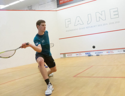 Skvělý squashista Panáček na turnaji ve Švýcarsku těsně prohrál ve finále