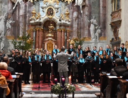 Adventní benefiční koncert UH nemocnice navodil krásnou předvánoční atmosféru