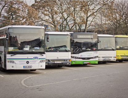 Od pondělí 16. března pojedou autobusy ve Zlínském kraji v prázdninovém režimu