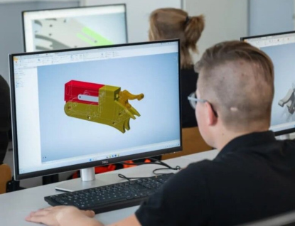 Zlínský kraj chce navázat partnerství s resortem obrany na podporu unikátních technických oborů v Uherském Brodě