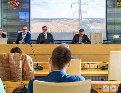 Dohoda odblokovala klíčový energetický projekt ve Zlínském kraji: Nové vedení velmi vysokého napětí se vyhne Maleniskům
