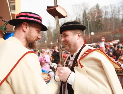 Fašank v Luhačovicích letos bude i s pochováváním basy