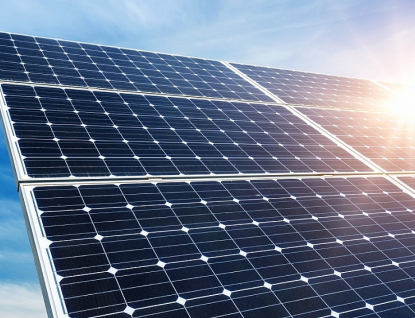 Kraj chce instalovat fotovoltaiku na základnách záchranářů a v sociálních zařízeních