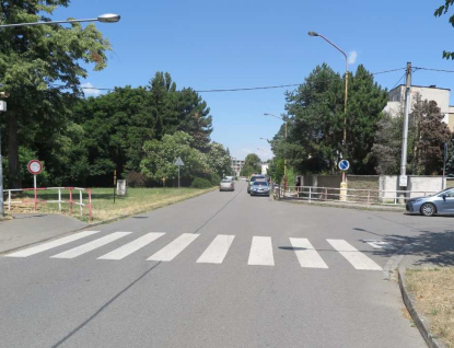 Nezodpovědní elektrokoloběžkáři. Jeden řídil se zákazem, druhý pod vlivem alkoholu 