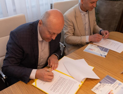 Kraj plánuje zapojení ekologických vozidel do veřejné dopravy, s partnery podepsal deklaraci o spolupráci
