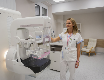 Krátké čekací doby, zájem žen – půl roku mamografu v KNTB