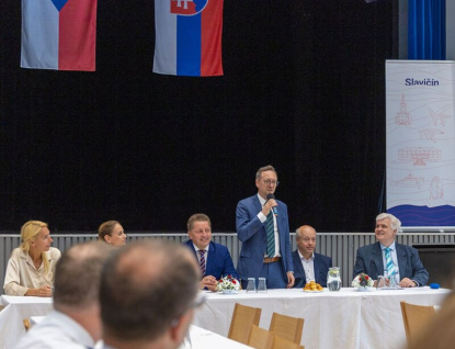 Česko-slovenská mezivládní komise pro přeshraniční spolupráci jednala ve Slavičíně