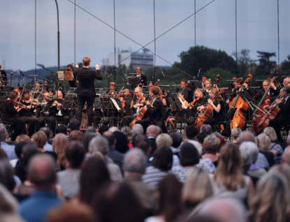 Open air léto s Filharmonií Bohuslava Martinů nabídne tři koncerty pod širým nebem