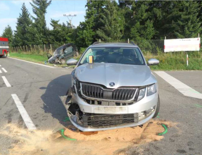 Policisté v civilu na motorkách zasahovali u vážné dopravní nehody