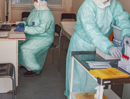 Na koronavirus se mohou nechat otestovat i samoplátci, službu spustila nemocnice v Kroměříži