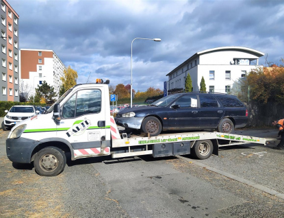 Valašskomeziříčská radnice nechala odstranit první autovraky
