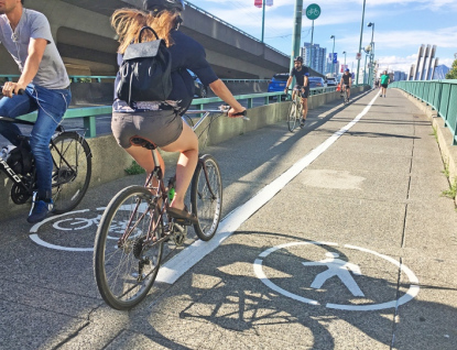 Valašské Meziříčí chce vybudovat pás pro cyklisty a chodce v ulici Hřbitovní