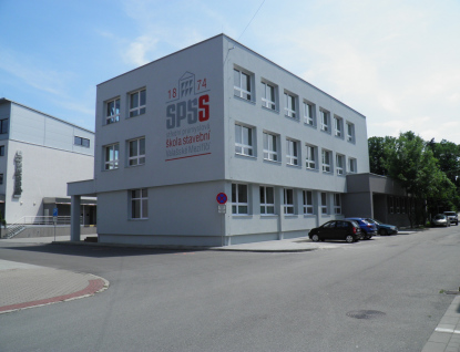 Zateplení budovy stavební průmyslovky ve Valašském Meziříčí bylo úspěšně dokončeno