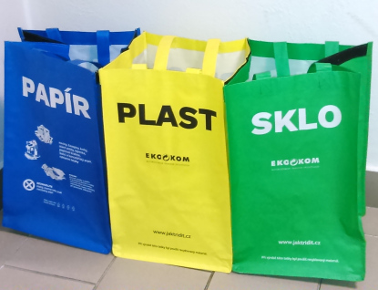Tašky na tříděný odpad zdarma pro 500 rožnovských domácností