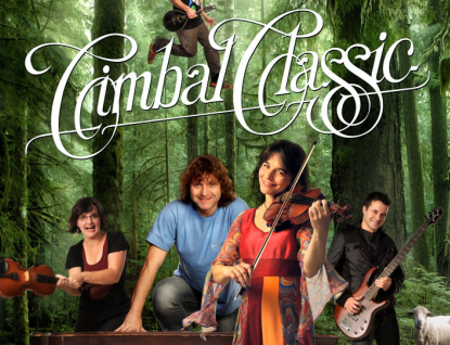 Koncert skupiny Cimbal Classic v Dřevěném městečku