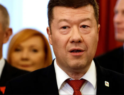 Putinova podržštafle je hanbou Poslanecké sněmovny i Česka