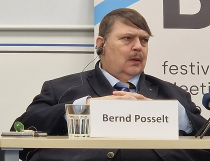 Posselt pro Novinky: Okamura je obyčejný pokrytec