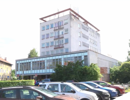 Rožnov má i nadále zájem o koupi budovy pošty