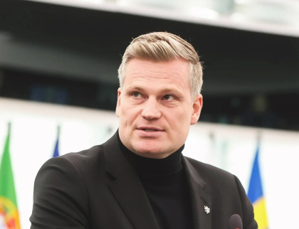 Filip Turek nedělal v Europarlamentu vůbec nic. Pokračuje v tom i jako poslanec, ukazují data