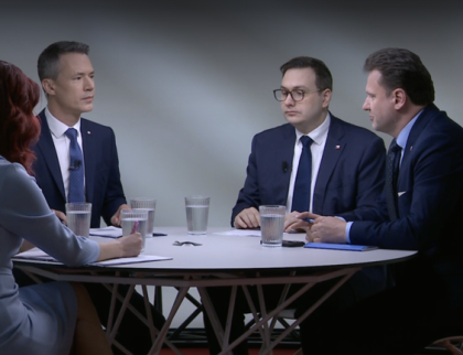 Naprostý pitomec vyhrožuje novináři! Režisér Hřebejk a další komentují výpady Radka Vondráčka v ČT