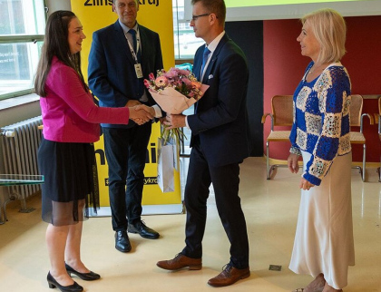 Šest obcí v kraji získalo certifikáty za podporu života přívětivého k rodinám. Včetně Jablůnky a Vsetína