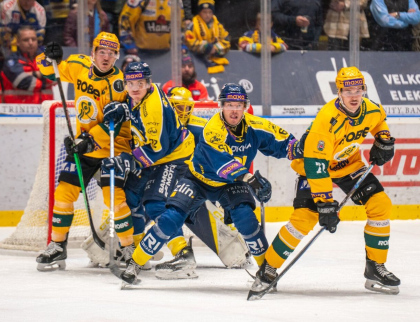 Berani ztratili v derby vedení 2:0, Vsetín završil obrat v prodloužení. Rozhodl Straka