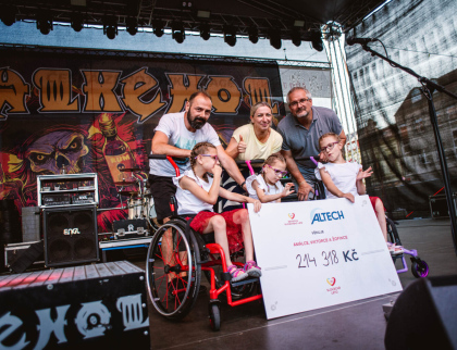 Slovácké léto přilákalo desetitisíce lidí. Festival vybral na charitu přes milion korun