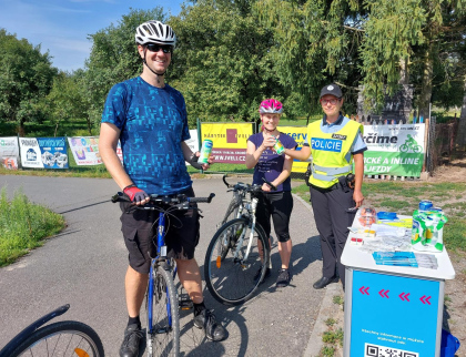 Policie: Cyklisté, dbejte na povinnou výbavu jízdního kola