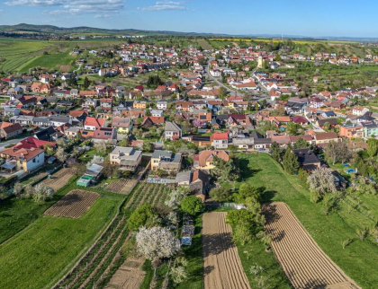 Další krajské peníze pro obce. 4,4 milionu míří do Tlumačova a Boršic