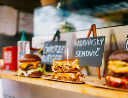 Food trucky přivezou na náměstí Míru speciality z celého světa i skvělou zábavu