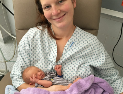Dostala kardiostimulátor, aby mohla porodit