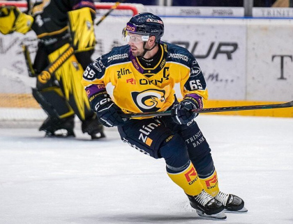 Náročný víkend zakončili Berani dvoubodovou výhrou na ledě Sokolova