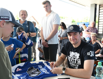 Odchovanec HC Bobři Michal Postava debutoval v AHL