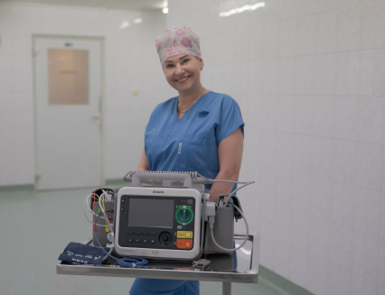 Valašskomeziříčská nemocnice zachraňuje životy s novým přístrojem: Na sálech pomáhá špičkový defibrilátor