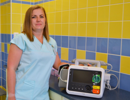 Každé dítě by mělo znát alespoň základy první pomoci, připomíná zdravotnická záchranářka z valašskomeziříčské nemocnice