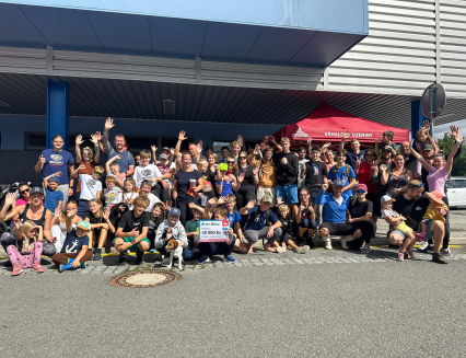 Hokejový klub HC Bobři Valašské Meziříčí spojil síly s partnerem Váhala a spol. Společně vyčistili břehy řeky Bečvy