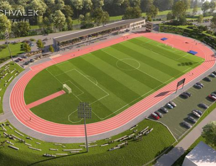 Léto ve znamení zahájení stavby fotbalového stadionu a tenisové haly