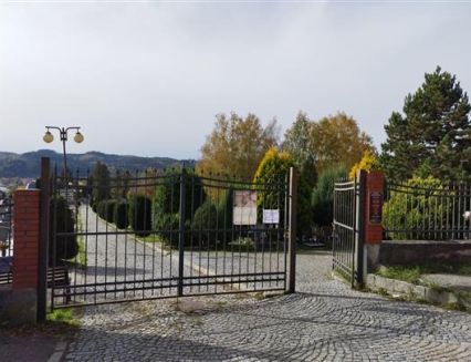 Vsetín připravuje rozsáhlé rozšíření hřbitova. Přibude téměř 800 nových míst v kolumbáriích