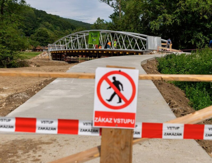 Kraj podpoří deset cyklistických projektů. Peníze půjdou na nové úseky stezek, lávky i přípravu tras